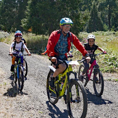 kids riding bikes